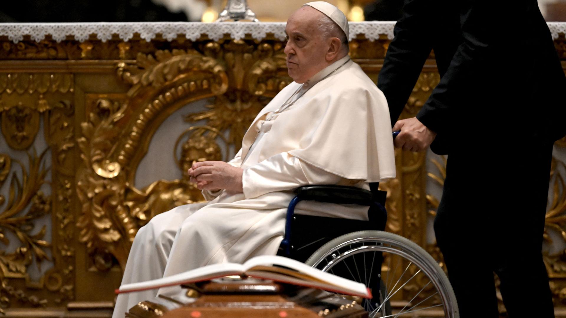 Autobiografia do Papa Francisco aponta renúncia como hipótese distante