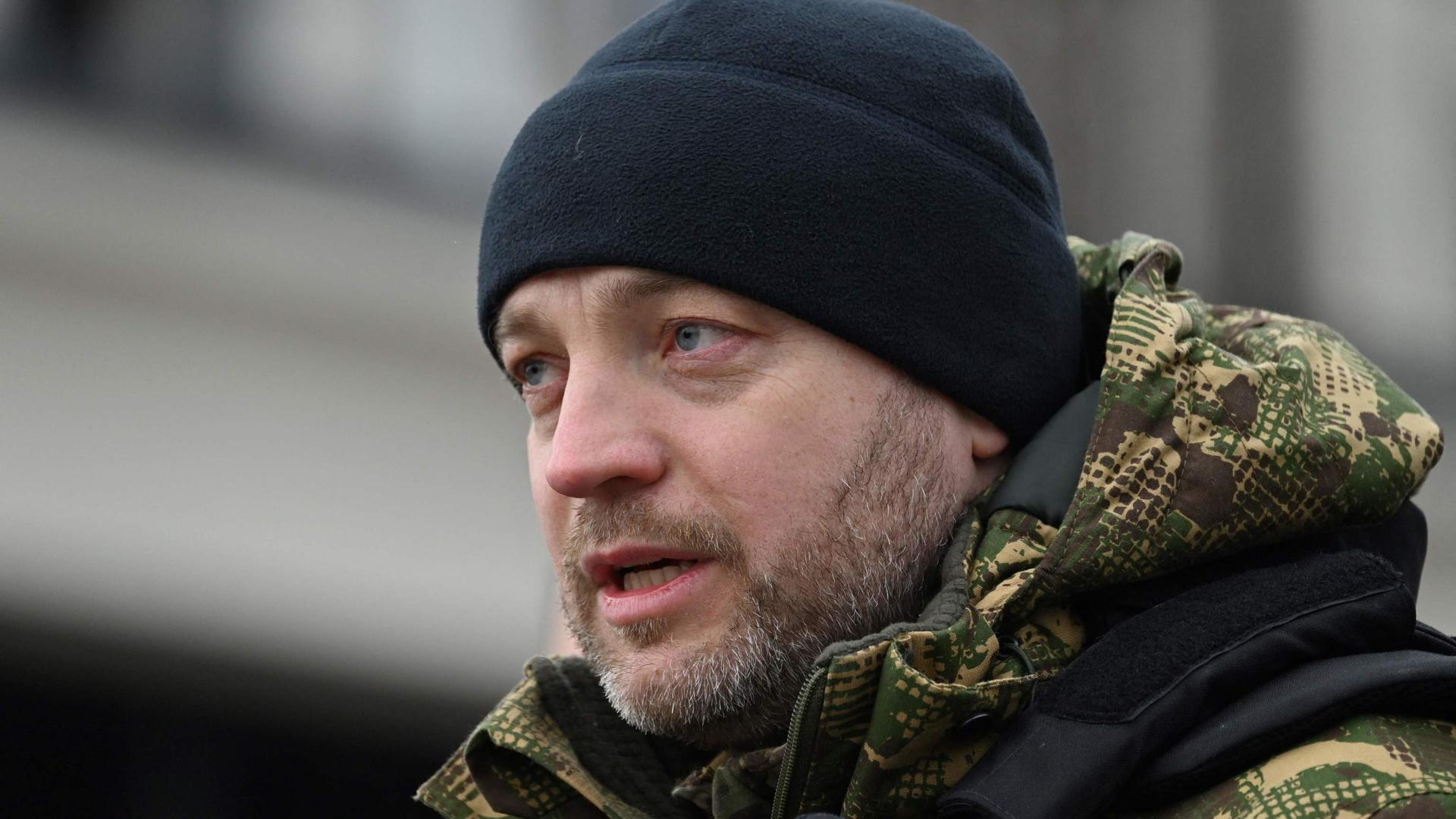 O ministro do Interior, Denis Monastyrsky (na imagem) foi uma das vítimas da queda do helicóptero .