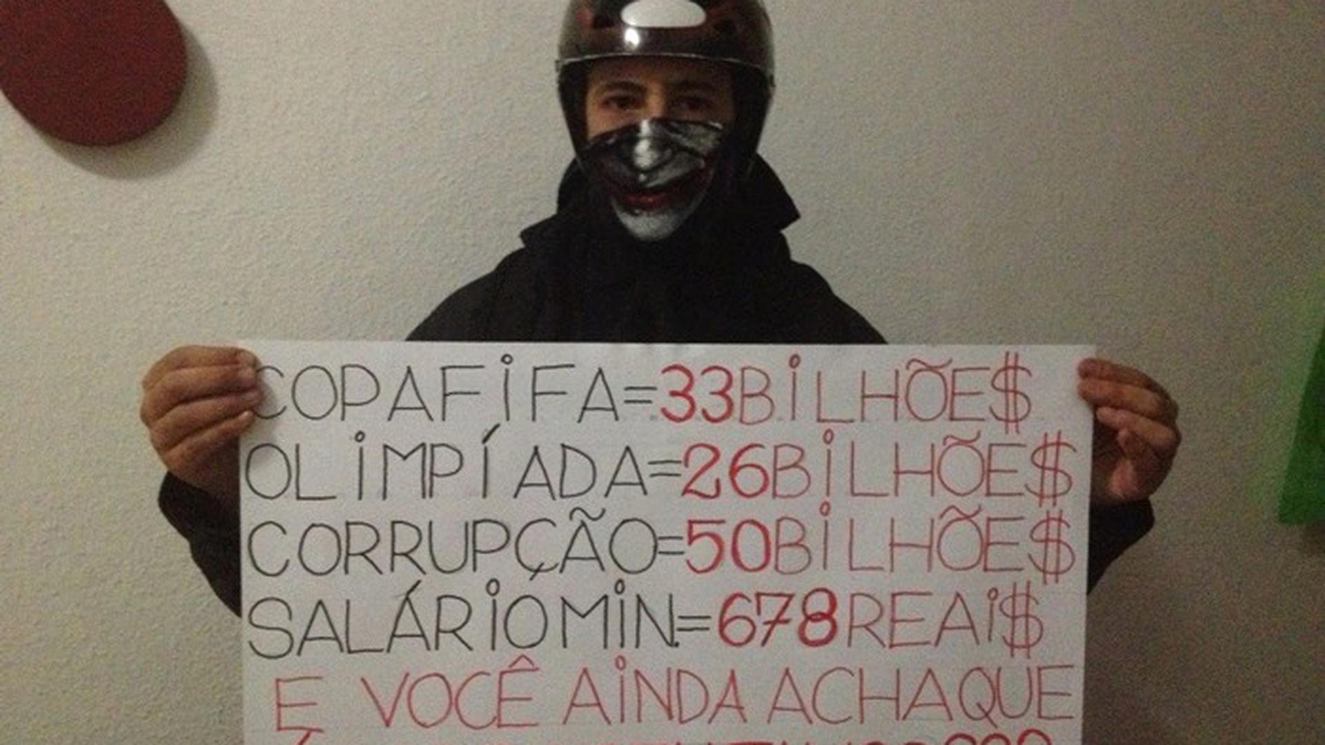 Os protestos no Brasil têm chegado ao mundo também através das redes sociais. Este internauta postou na sua página Facebook as razões pelas quais protesta. Segundo ele, como para milhares de brasileiros, o aumento do preço dos transportes públicos foi apenas o rastilho da contestação