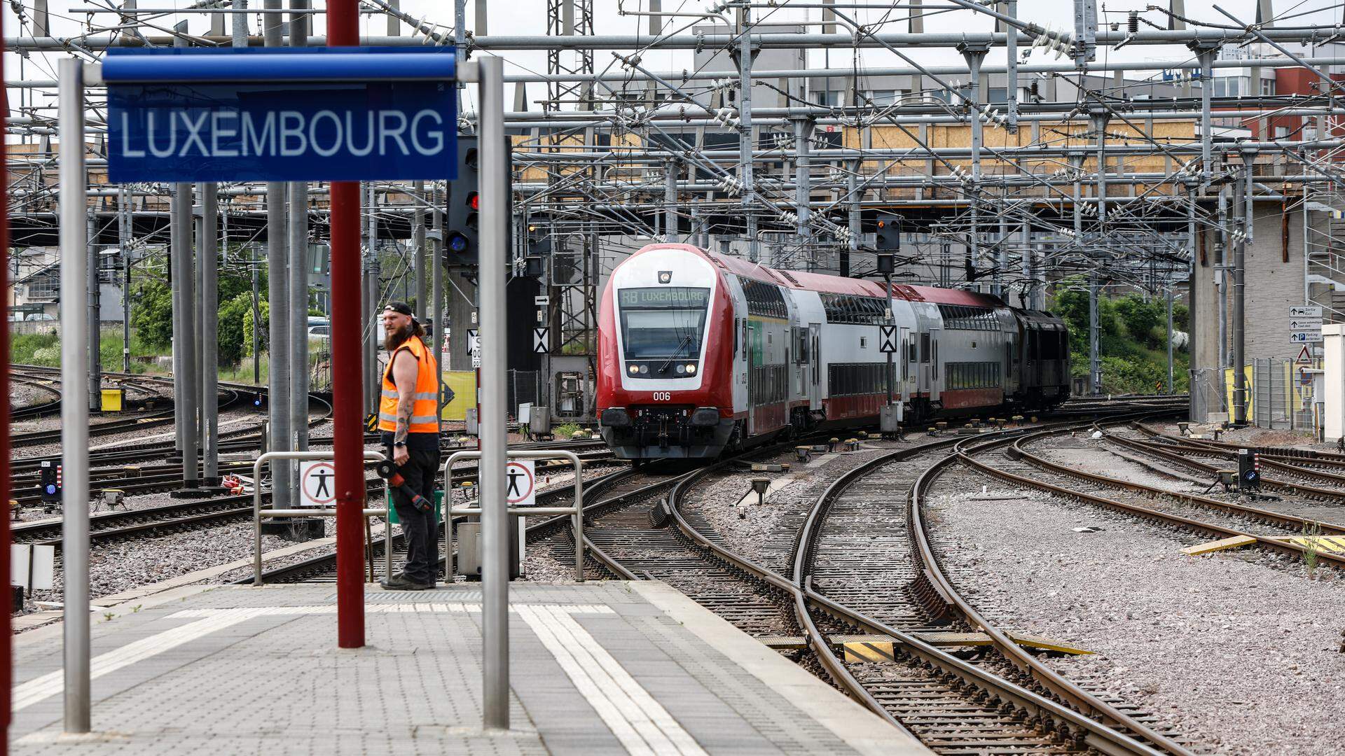Illustration, Bahnhof, CFL, Zug, Züge, Tourismus Foto: Luxemburger Wort/Anouk Antony