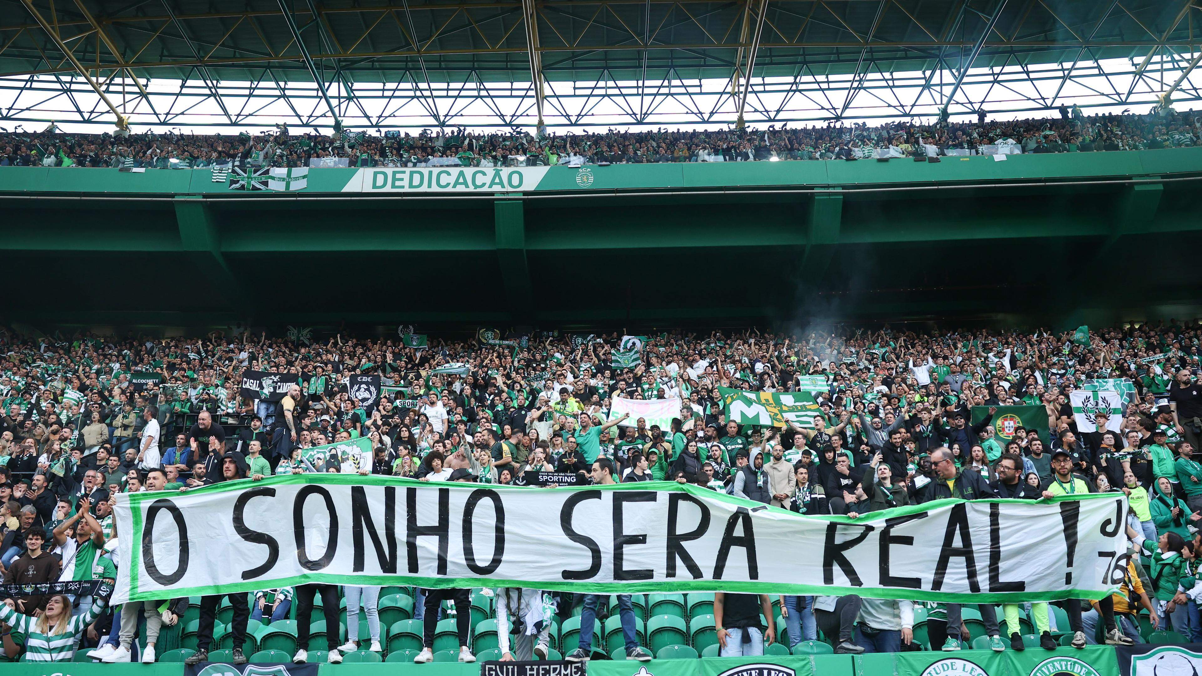 Sporting supporters react during the First League Soccer match against Portimonense held at Alvalade Stadium, in Lisbon, Portugal, 04 May 2024. RODRIGO ANTUNES/LUSA