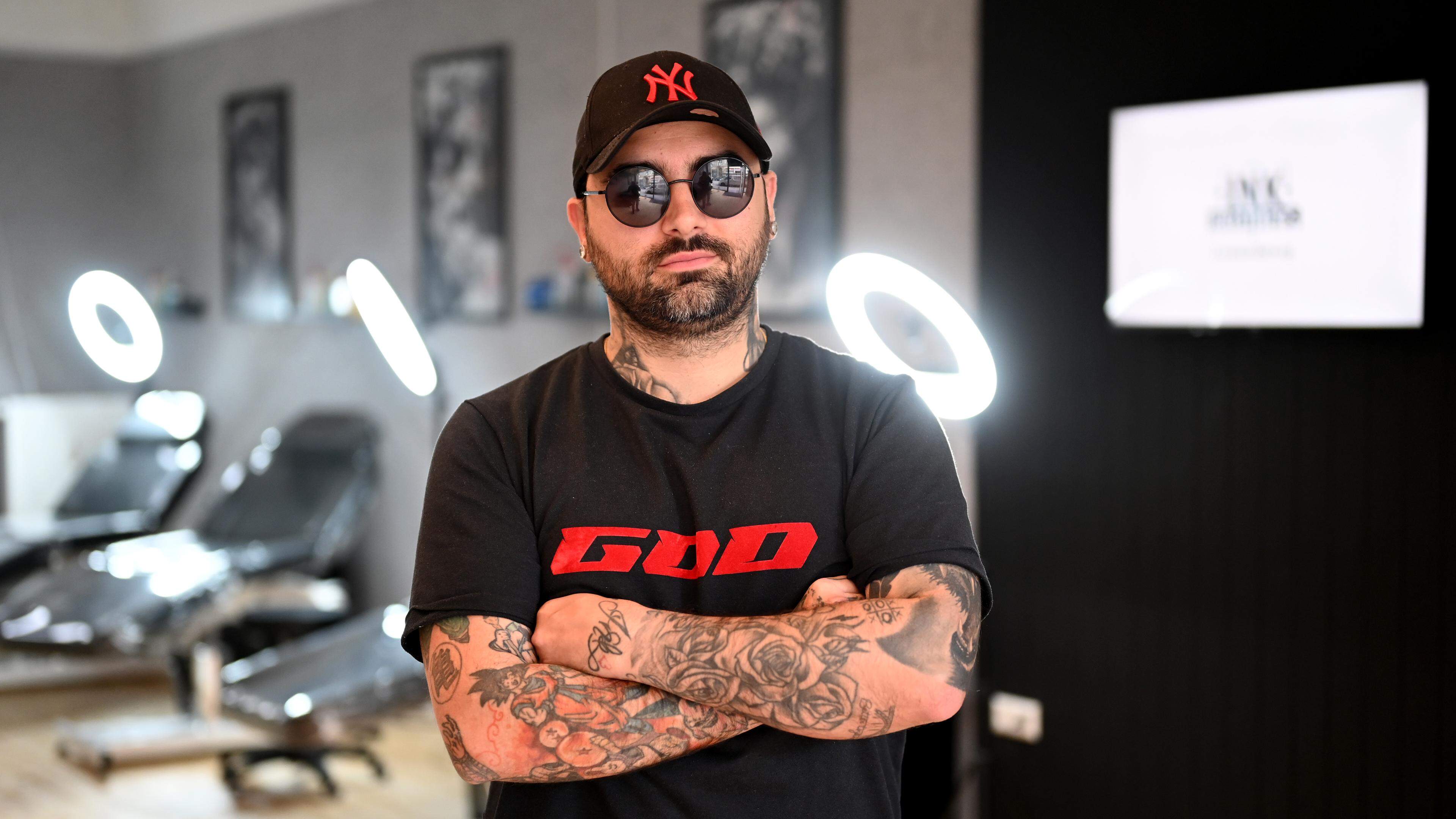 O tatuador de 35 anos abriu o primeiro estúdio no Porto, a sua cidade, há 10.