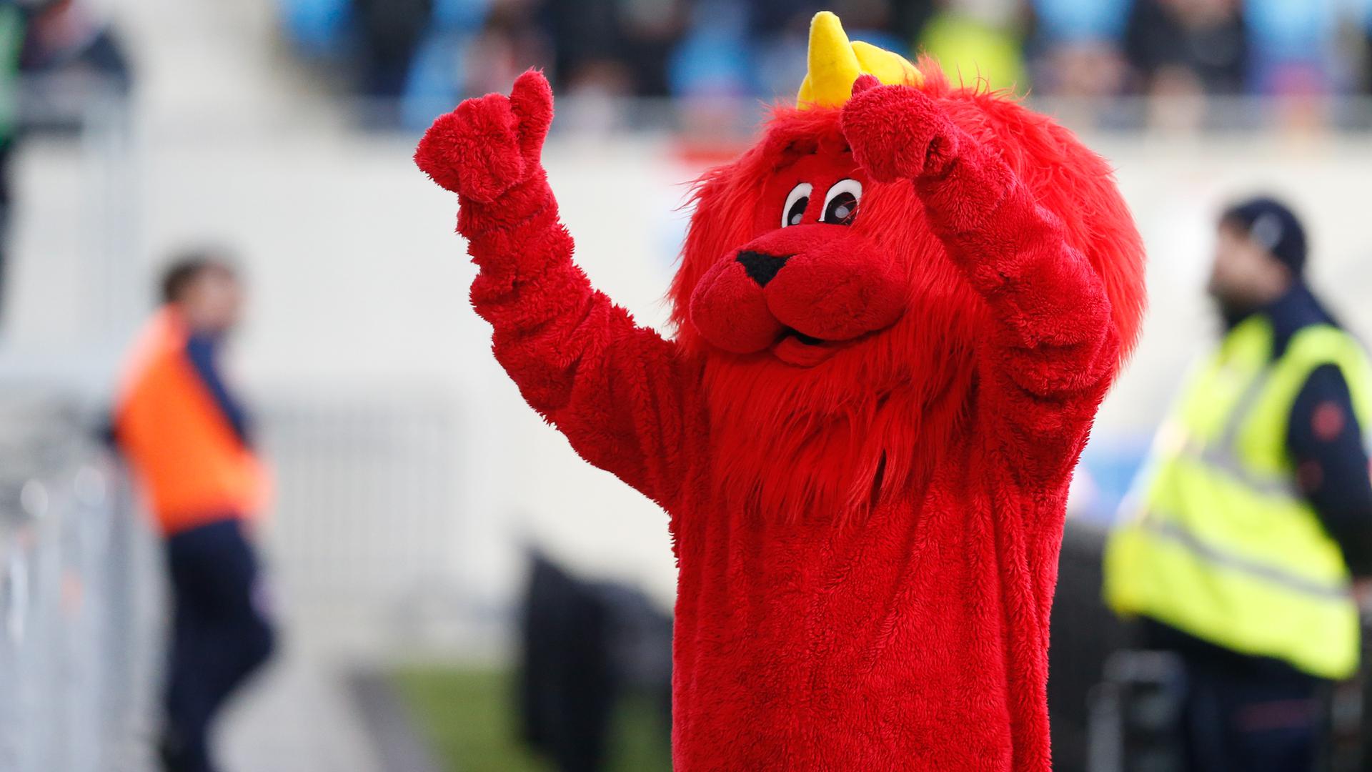 A festa nas bancadas do Estádio do Luxemburgo na noite do jogo Luxemburgo-Portugal, dia 26 de março.