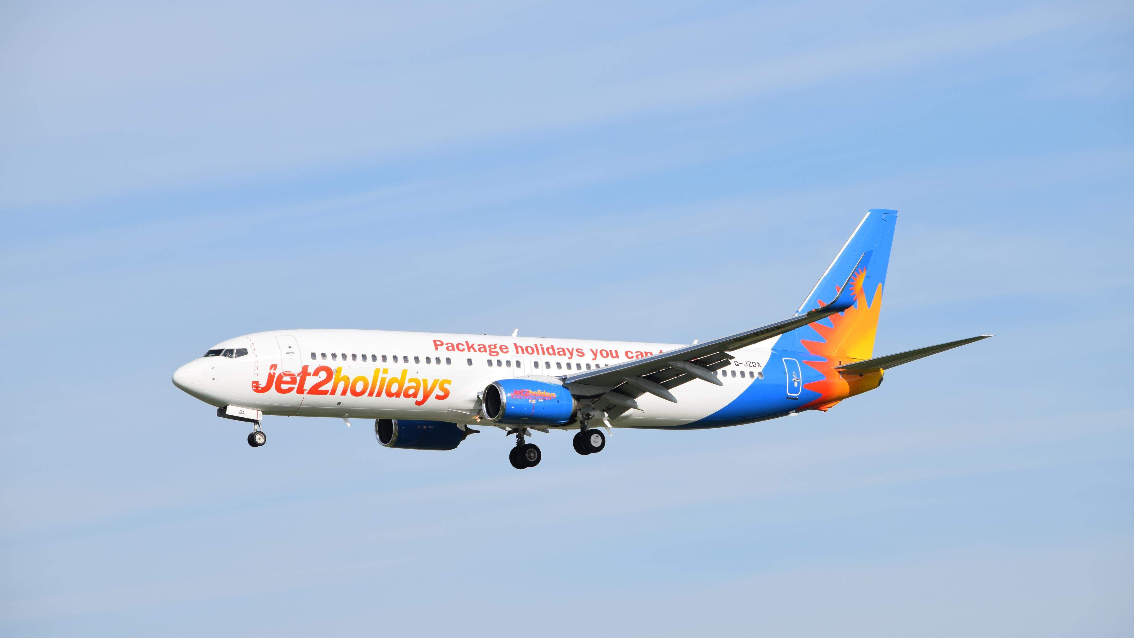 Airplane with 183 passengers must be in need in Luxembourg