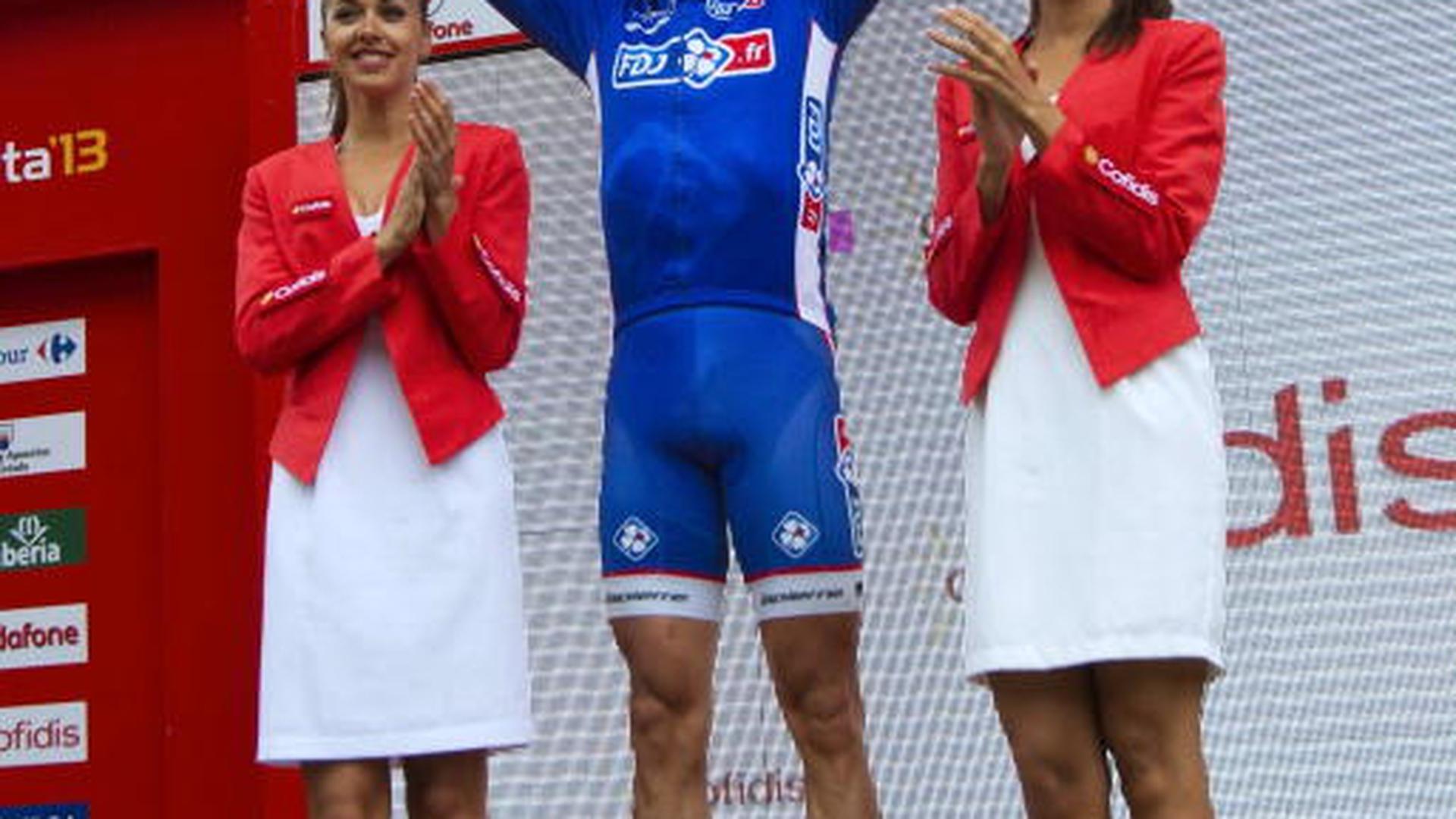 O francês Alexandre Geniez (FDJ) saboreia a sua primeira vitória numa prova importante