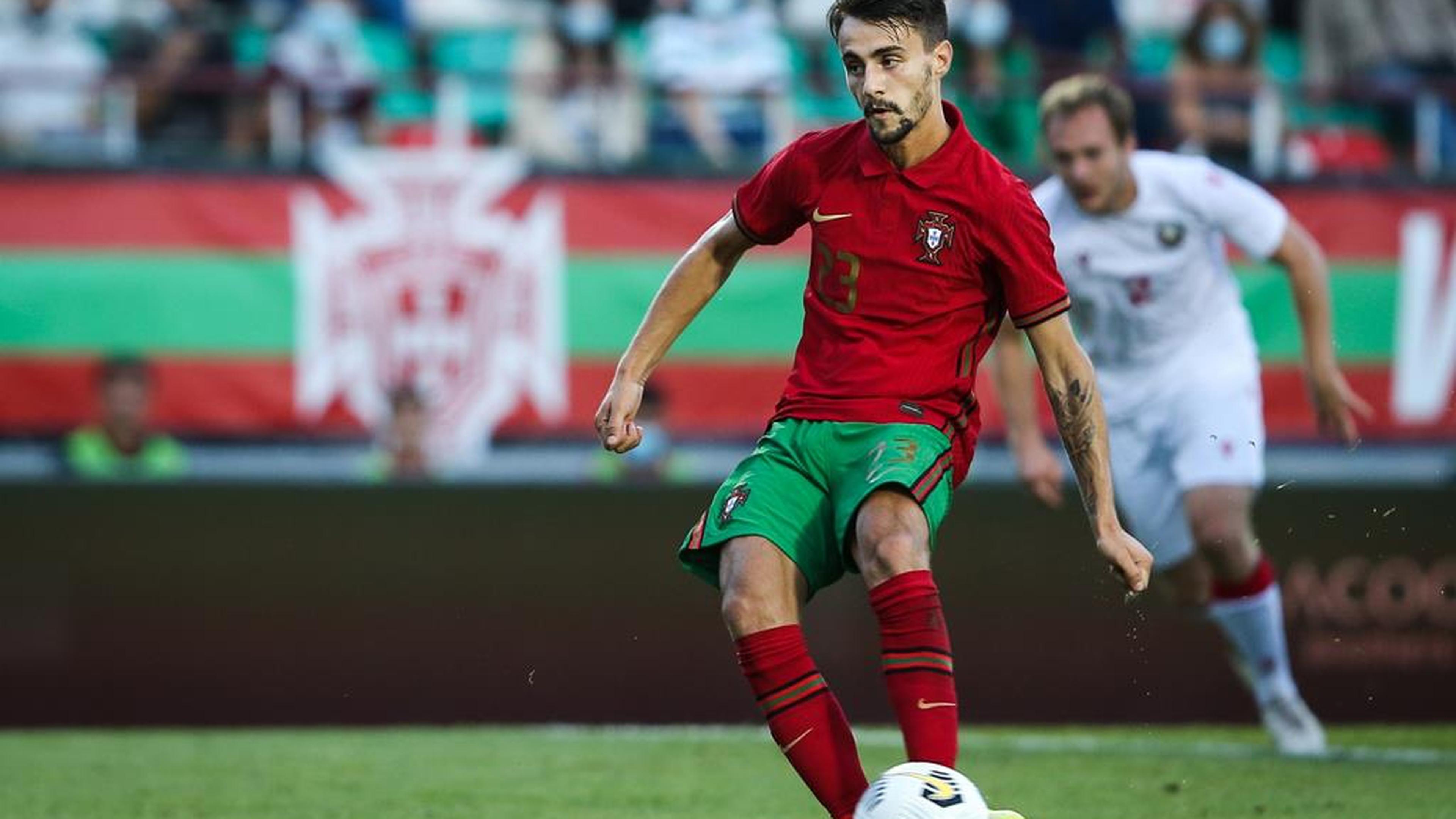 Portugal goleia Bielorrússia e lidera qualificação para o Euro sub-21