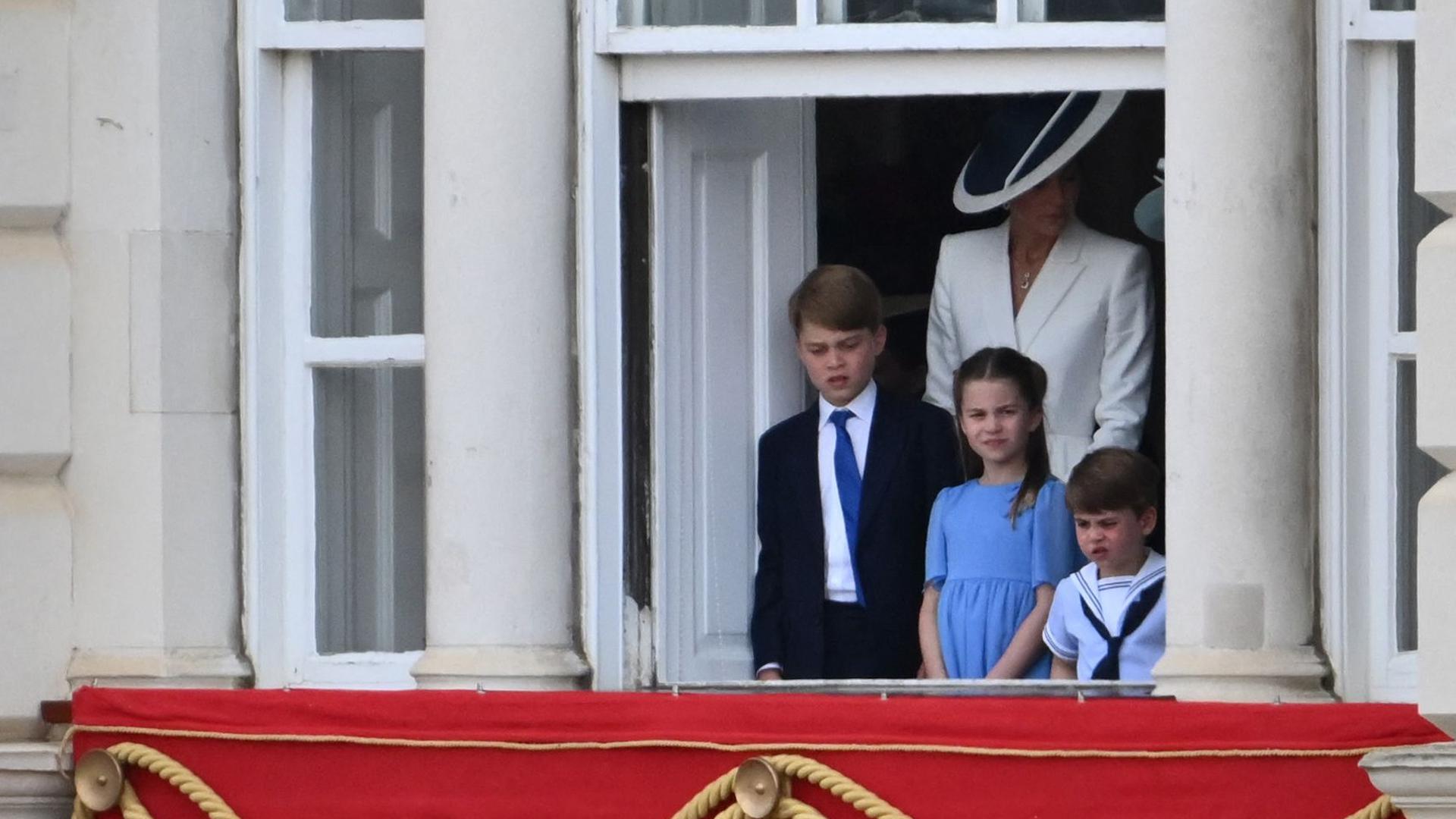 Princesa Charlotte, usou um vestido de marca portuguesa no Jubileu que esgotou em poucas horas.