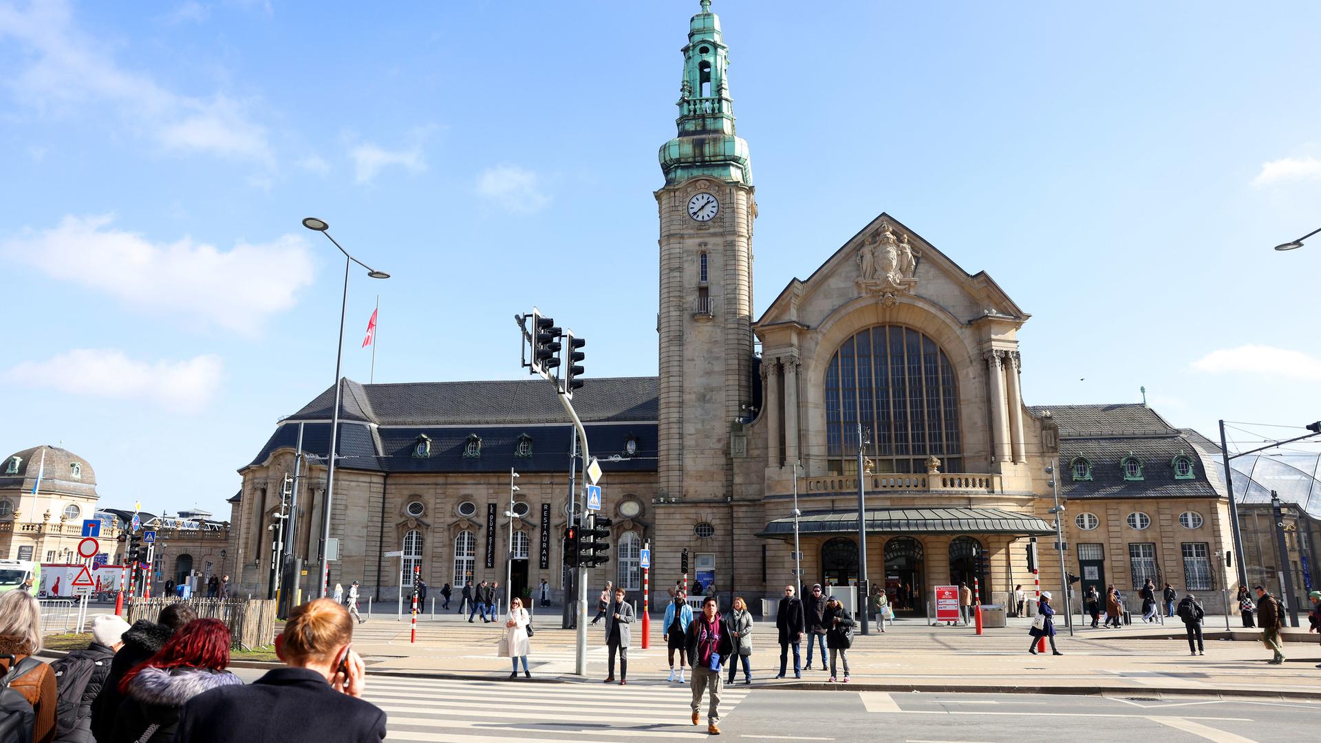 A cada ano continuam a chegar mais estrangeiros ao Luxemburgo para viver e trabalhar. É o país da UE que mais atrai emigrantes.