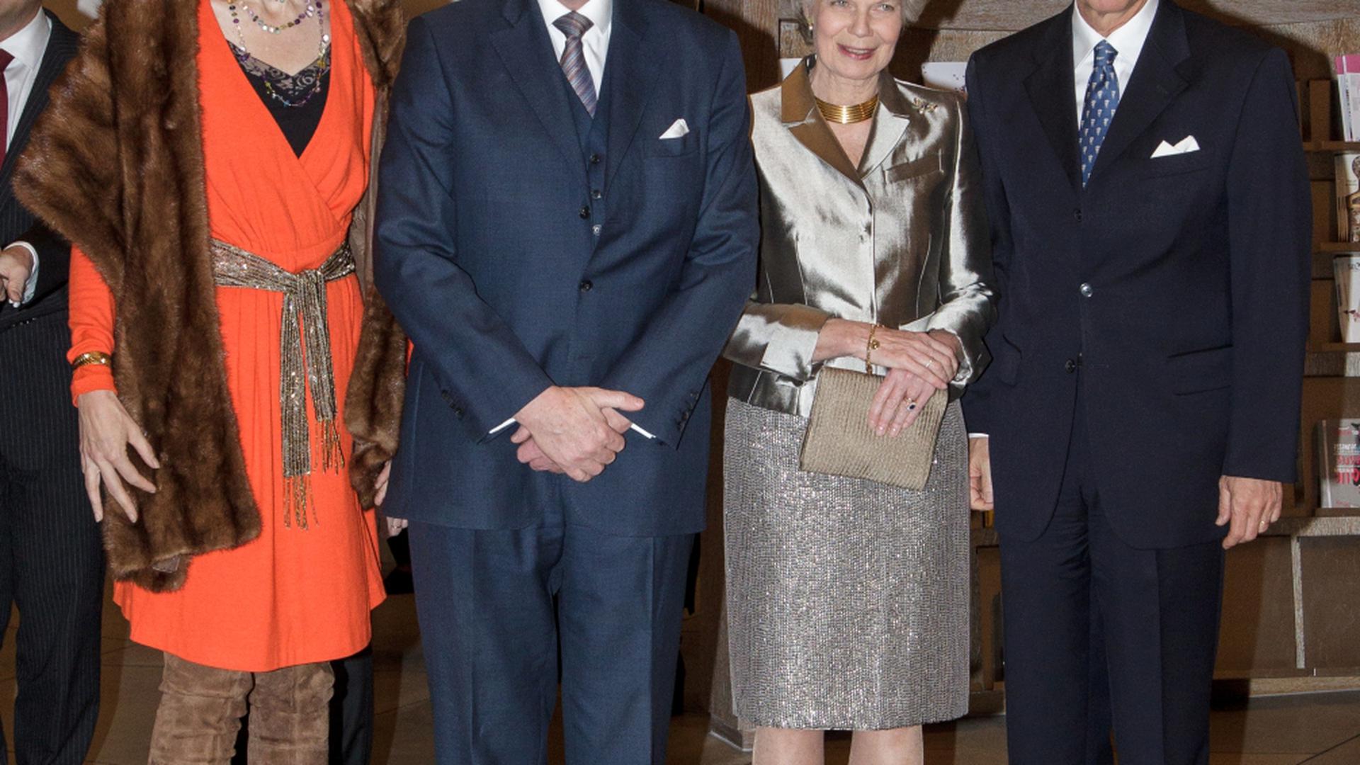 O príncipe Jean (irmão do grão-duque Henri) e a mulher, a condessa Diane, com a arquiduquesa Marie-Astrid (Irmã de Jean e de Henri) e o marido, o arquiduque Carl-Christian da Áustria