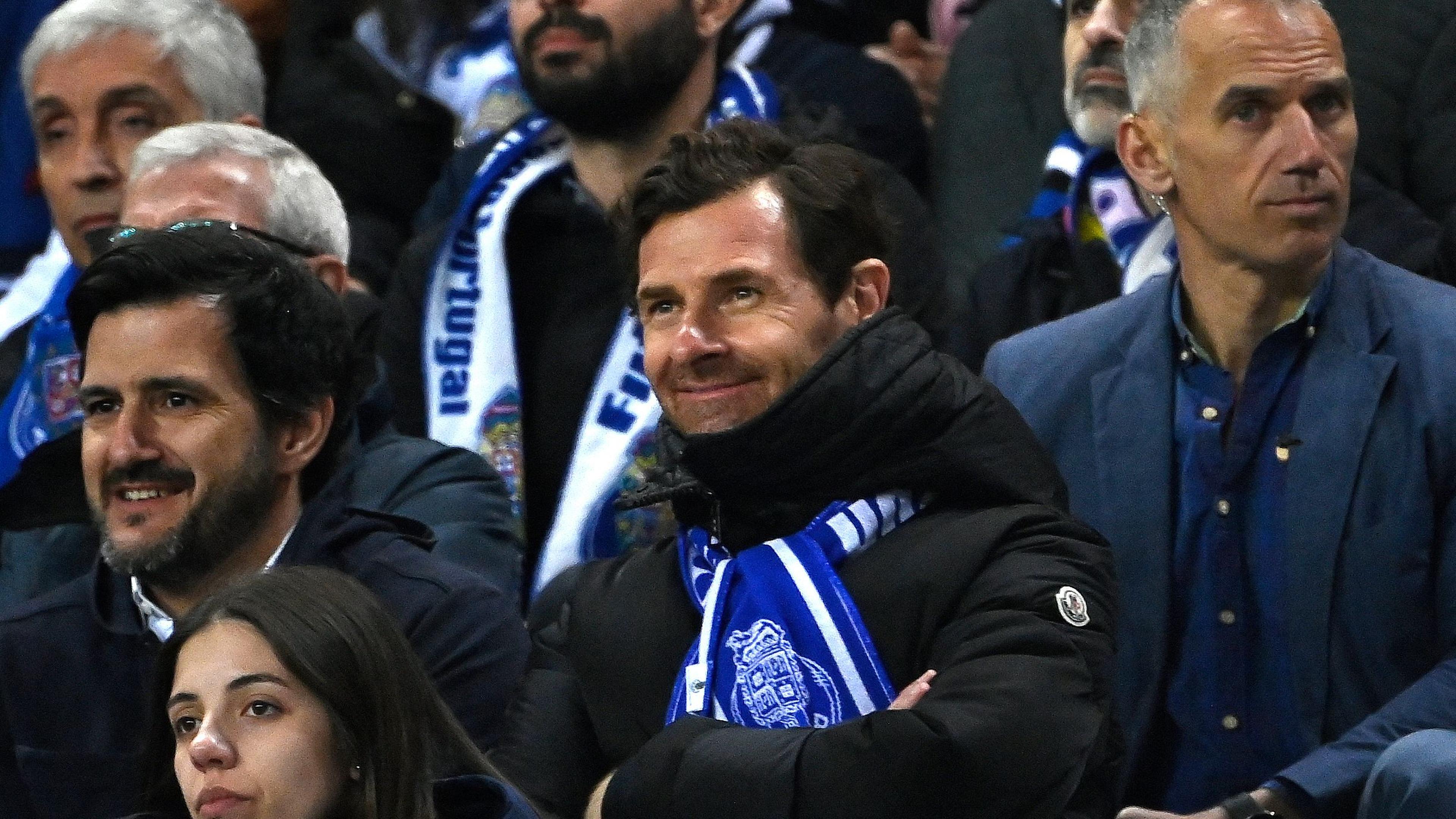 FC Porto newly appointed president Andre Villas-boas (C) attends the Portuguese League football match between FC Porto and Sporting CP at the Dragao stadium in Porto on April 28, 2024. (Photo by MIGUEL RIOPA / AFP)