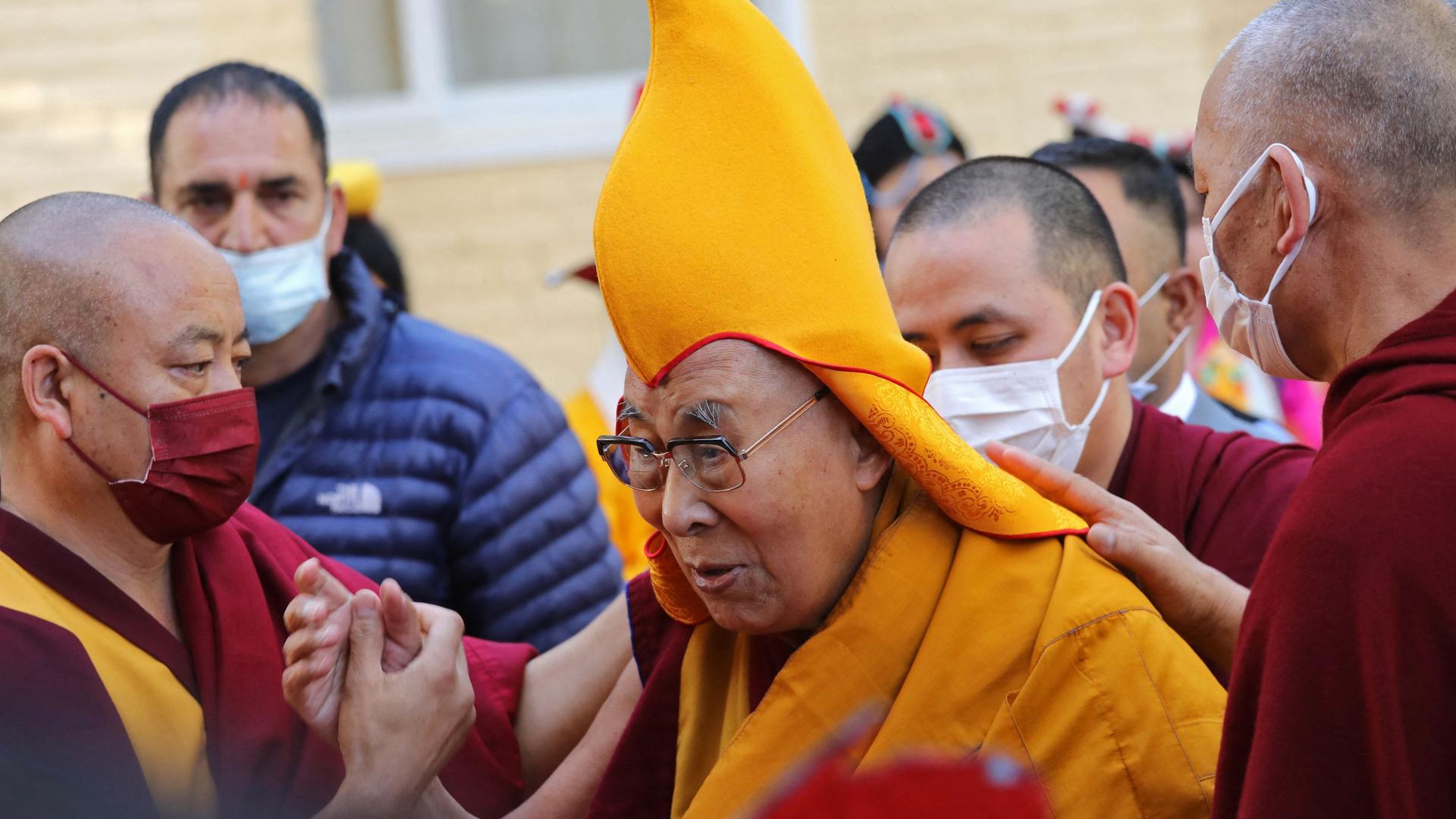  Dalai Lama
