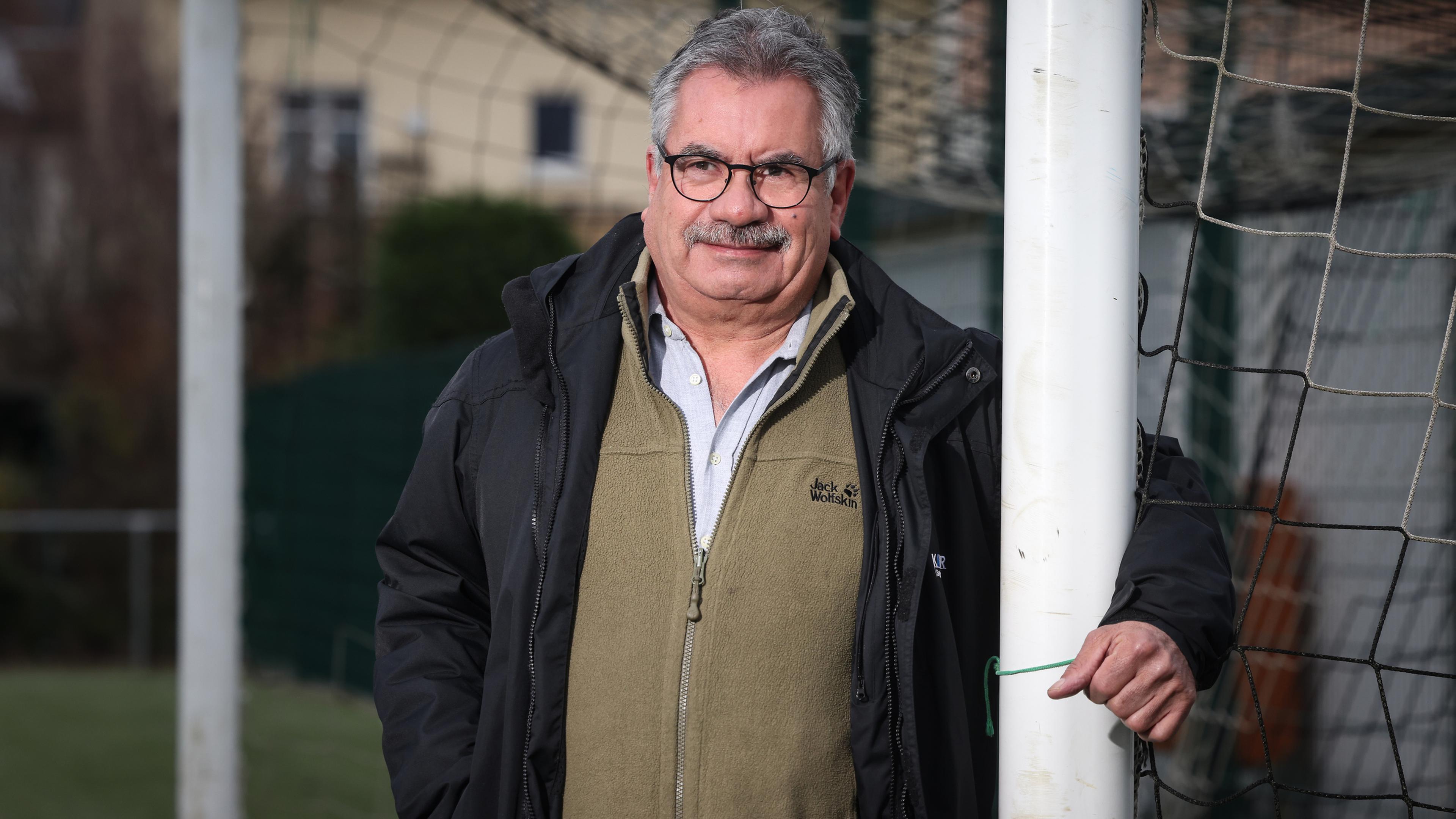 Tenho 61 anos e sempre joguei futebol, so qwue agora fiz uma