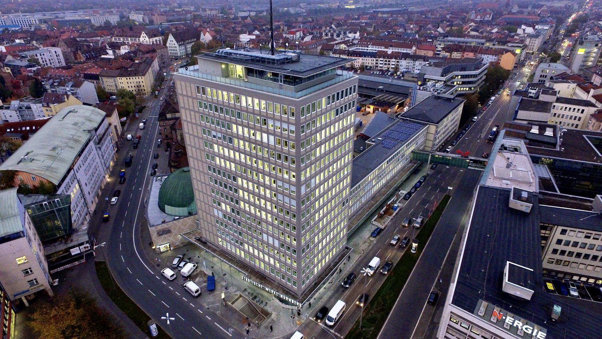Sede da N-ERGIE, a empresa de fornecimento de energia em Nuremberga, na Alemanha. São várias as empresas do sector a passarem por dificuldades financeiras devido ao corte de abastecimento de gás da Rússia.