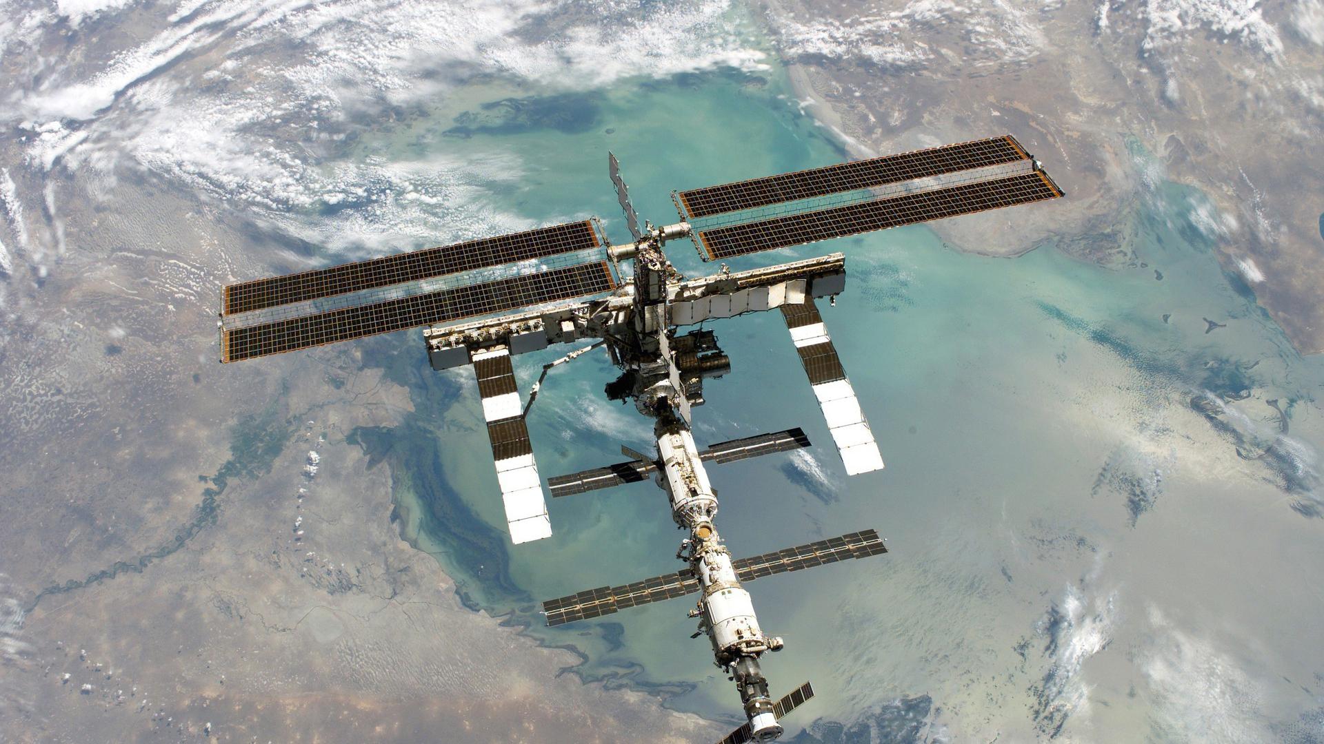 A Estação Espacial Internacional.