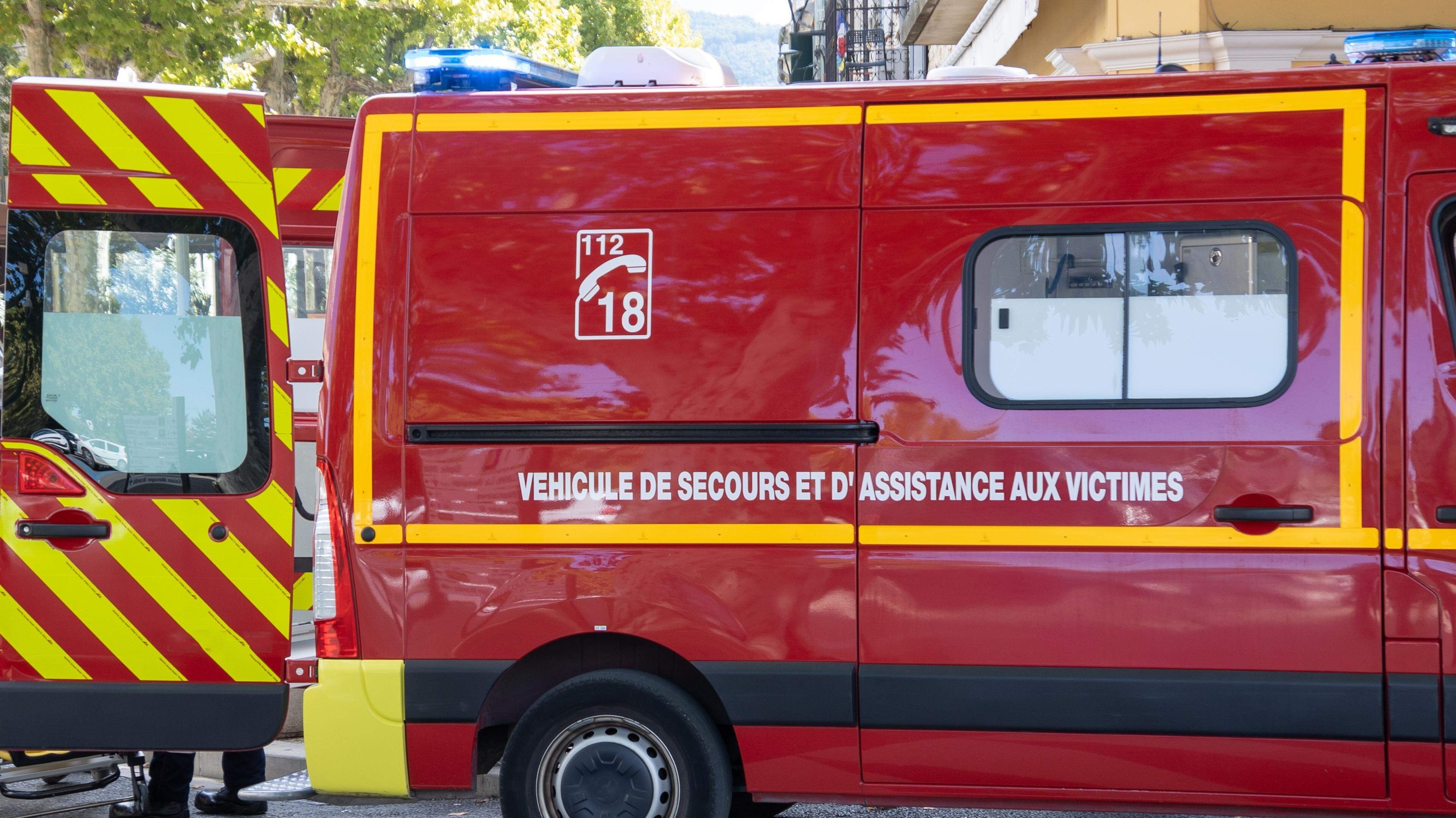 Menina portuguesa de quatro anos morre afogada em França | Contacto