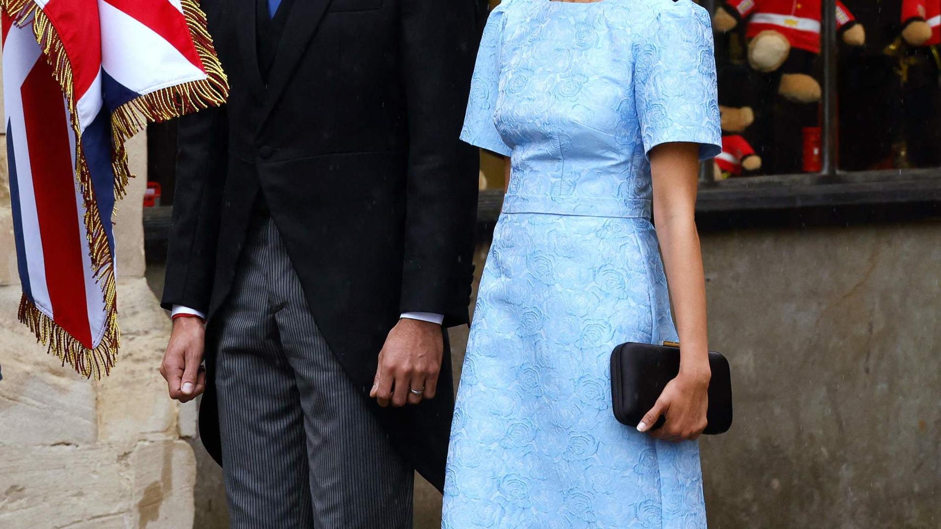 O primeiro-ministro britânico e mulher, Britain's Rishi Sunak e  Akshata Murty.