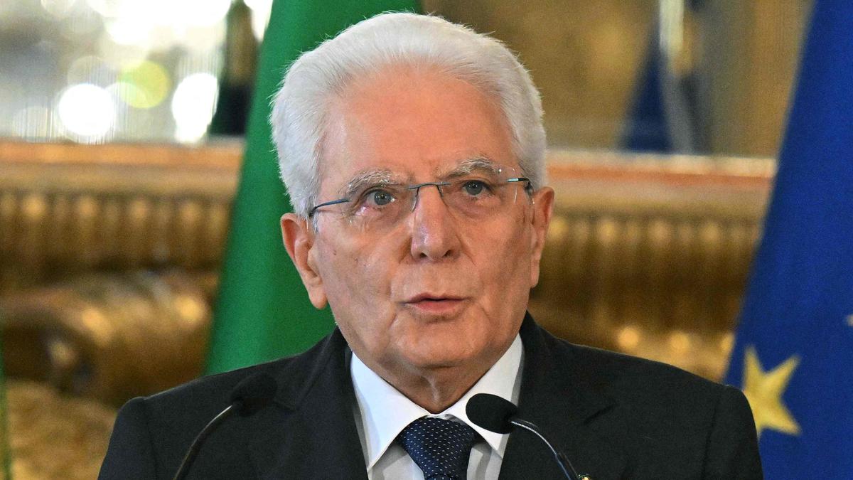 Presidente italiano dissolve parlamento. Eleições antecipadas em setembro |  Contacto