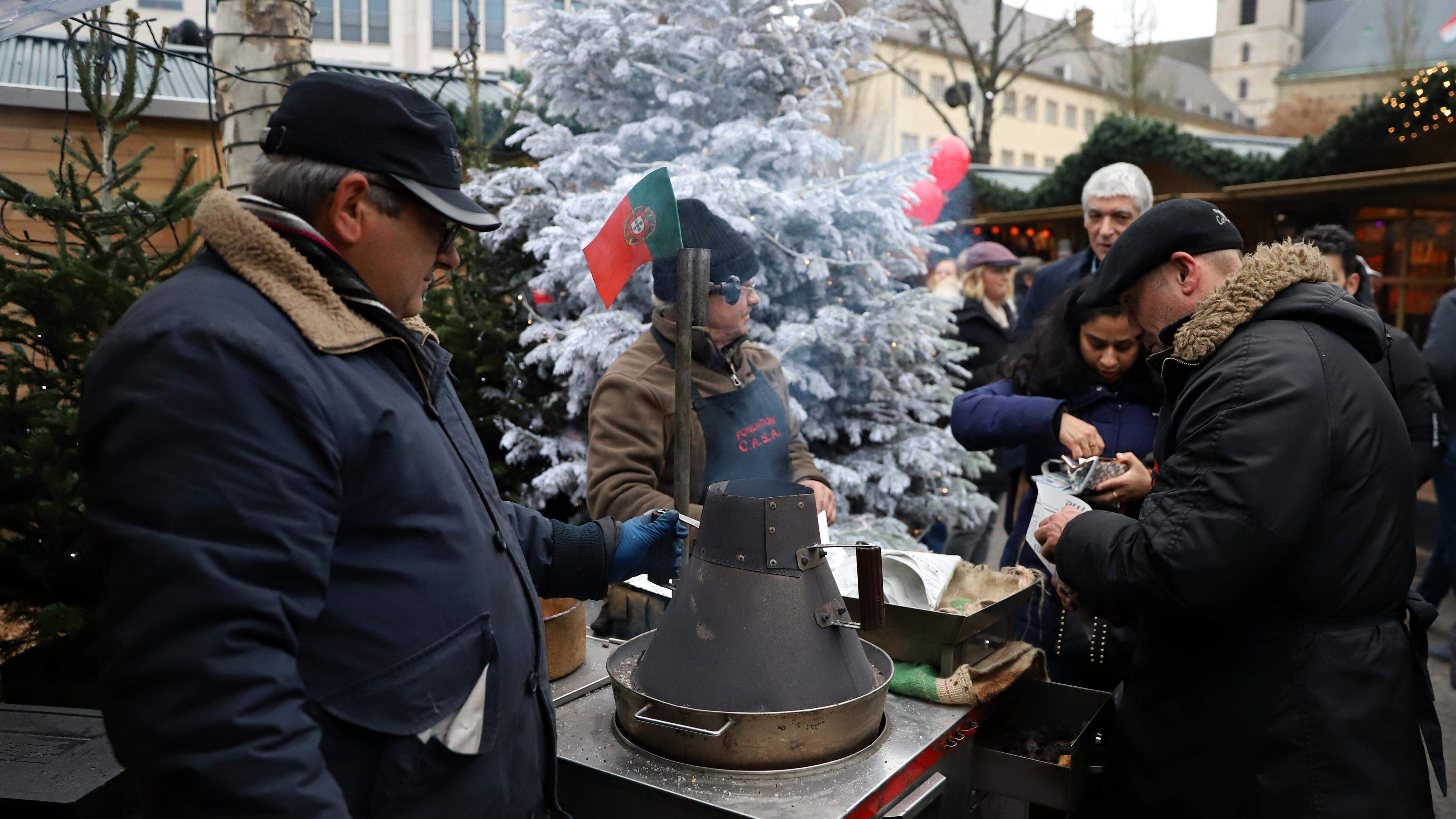 L'association participe à diverses activités tout au long de l'année, dont le marché de Noël de la capitale (Archives 2018). 